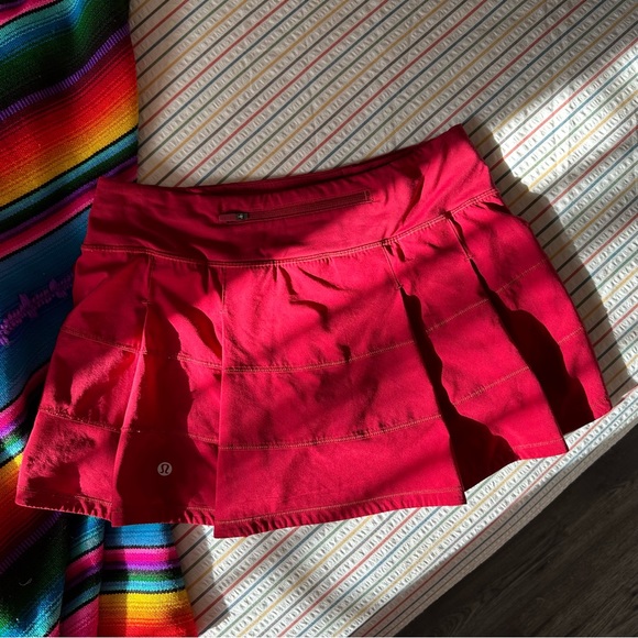 Lululemon Red Skort | Size 6 - Picture 4 of 8